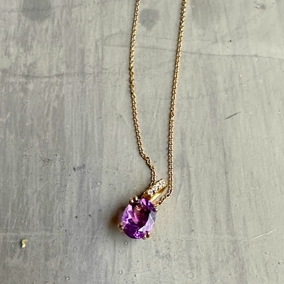 Elegant Gold and Purple Pendant Necklace - Picture 1 of 1